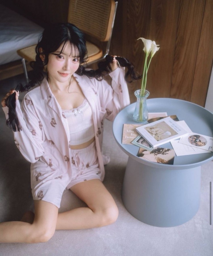 三年免费在线观看完整版毕哩毕哩,百度网盘资源